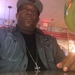 Meet your Posher, Kenneth